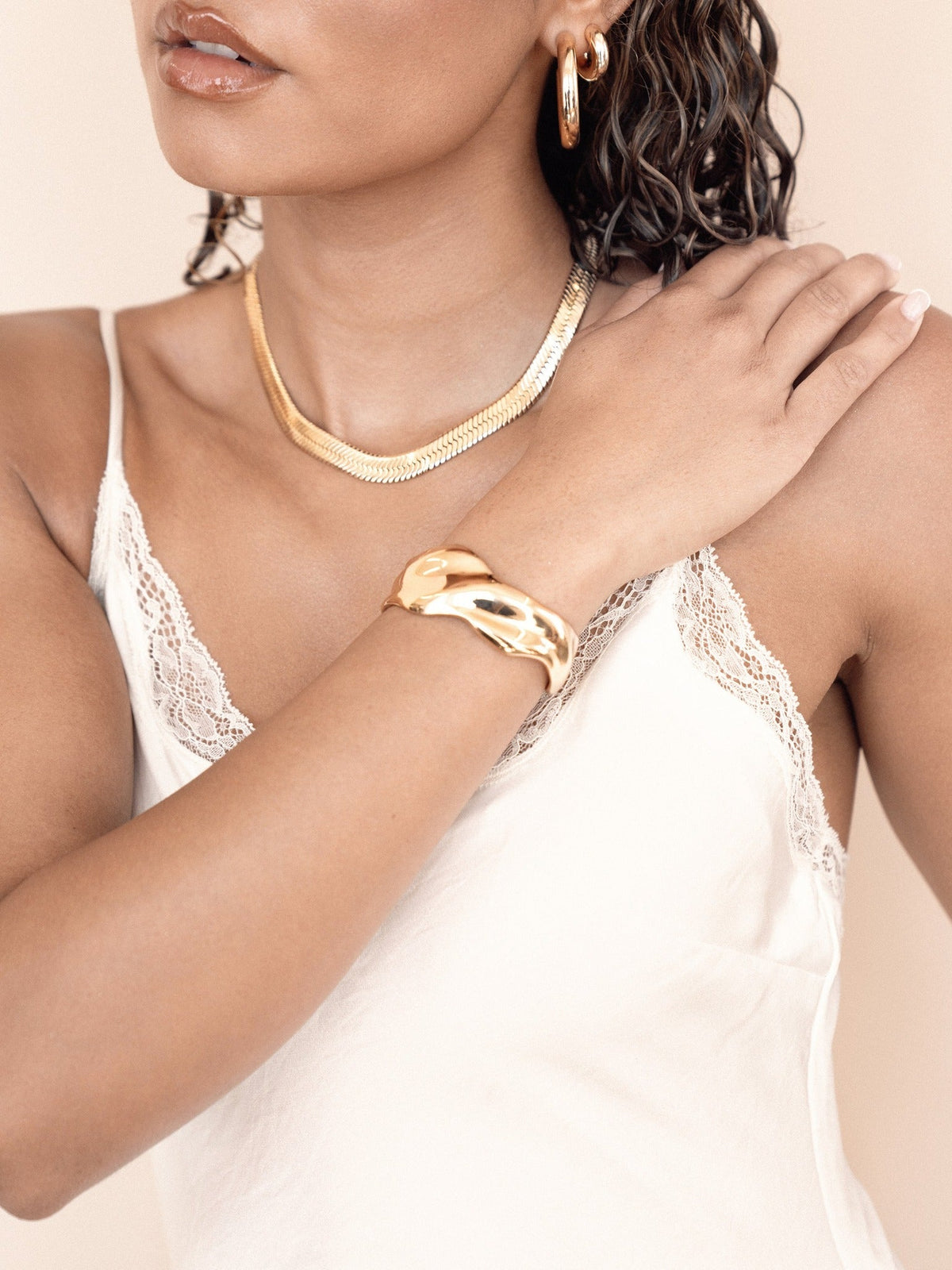 Wavy Days Cuff - 18k Gold Plated | Ettika