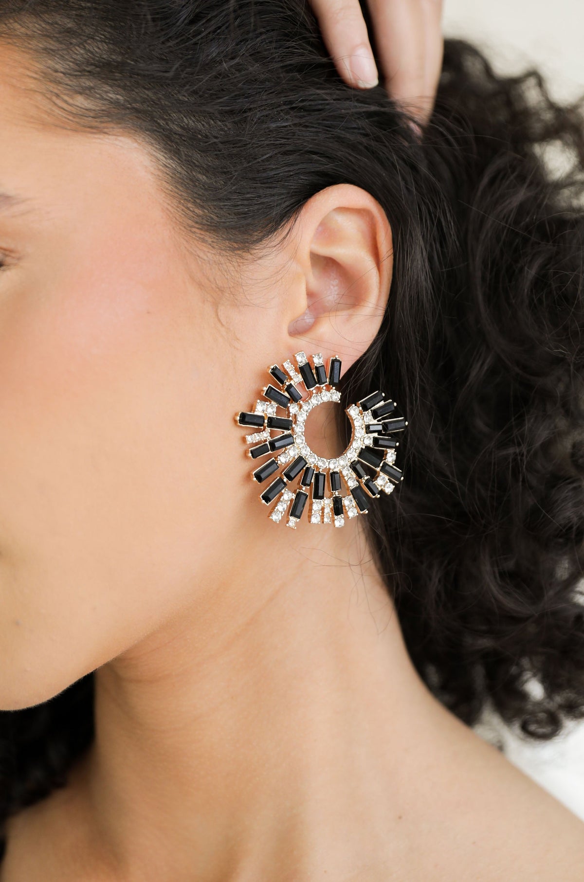 Opulent Stardust Earrings - Black Crystal with 18k Gold Plating | Ettika