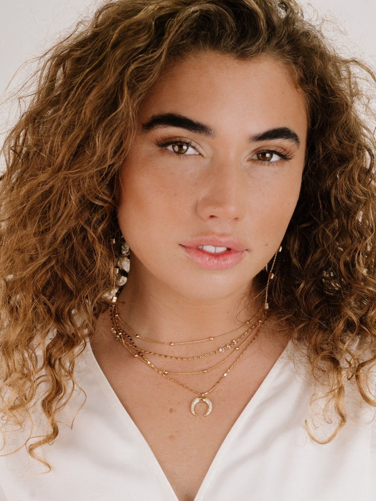 Layered Gold Chain & Crescent Horn Necklace - Clear Crystals | Ettika