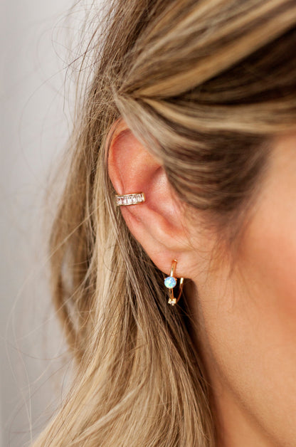 Class Crystal Ear Cuff - Clear Crystal with 18k Gold Plating | Ettika