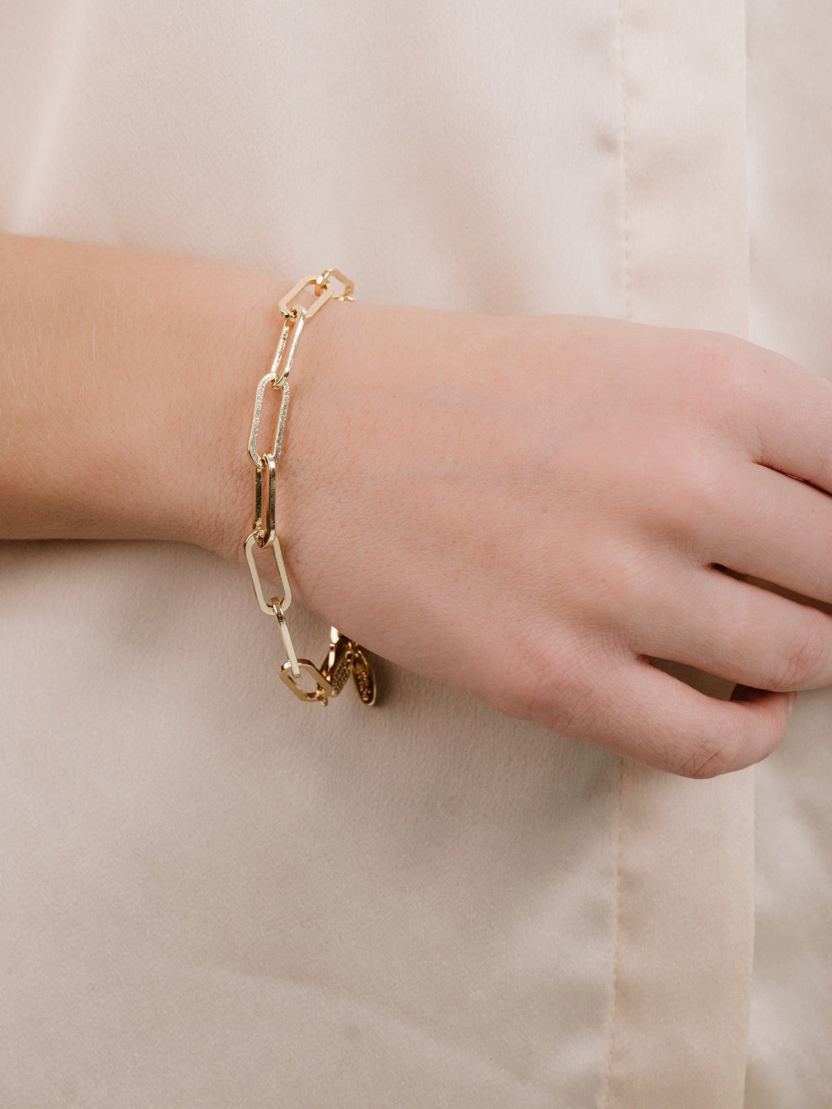 Interlinked Chain Bracelet - 18k Gold Plated | Ettika