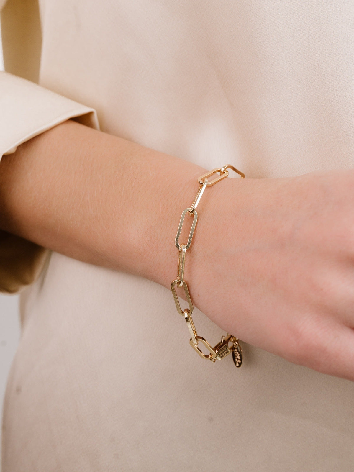 Interlinked Chain Bracelet - 18k Gold Plated | Ettika