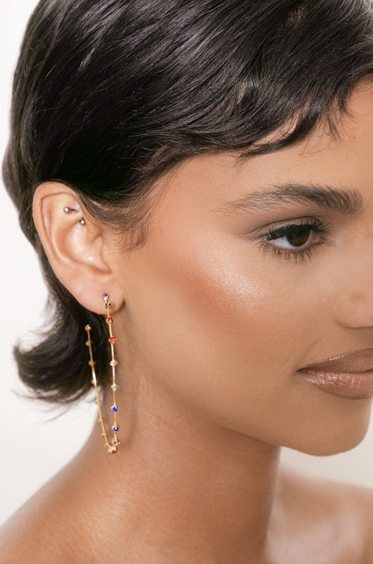 Simple Spark Crystal Hoops - Clear Crystal with 18k Gold Plating | Ettika