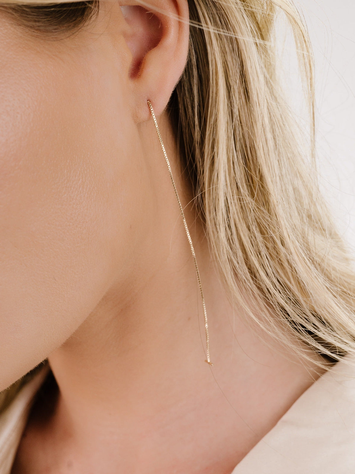 Single Chain Threader Earrings - 18k Gold Plated | Ettika