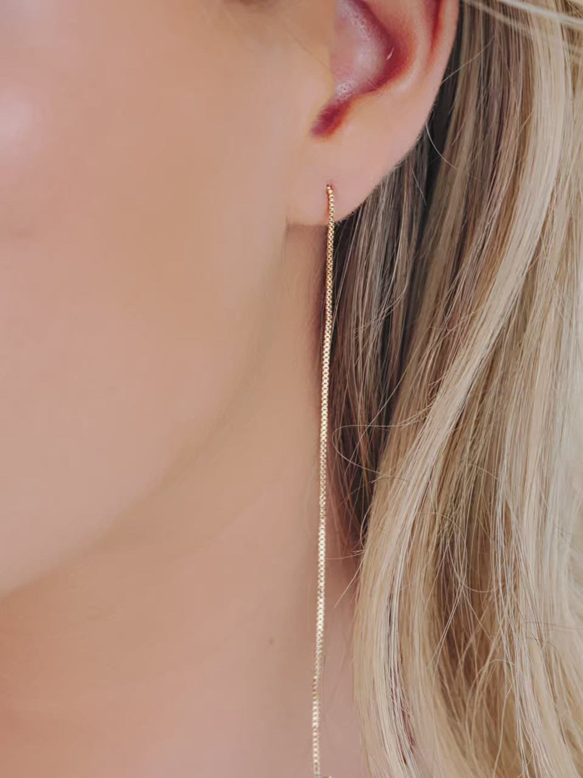 Single Chain Threader Earrings - 18k Gold Plated | Ettika