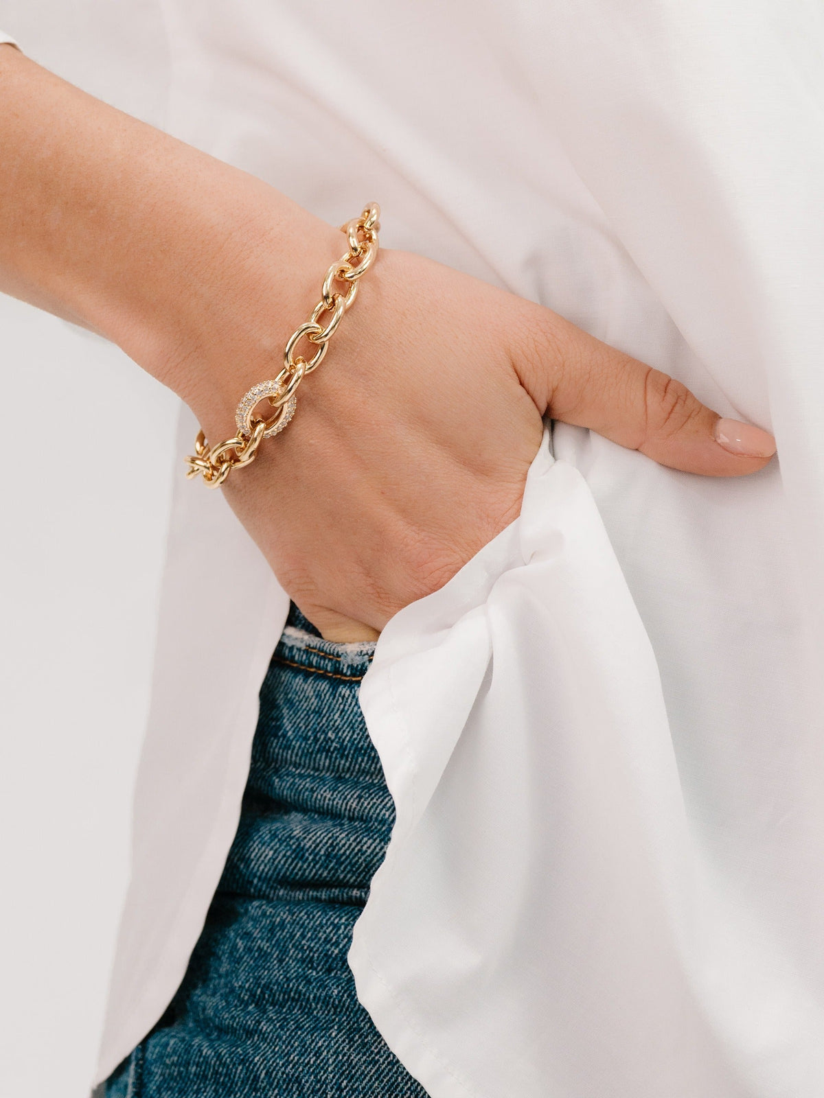 True to You Chain Bracelet - Clear Crystal with 18k Gold Plating | Ettika