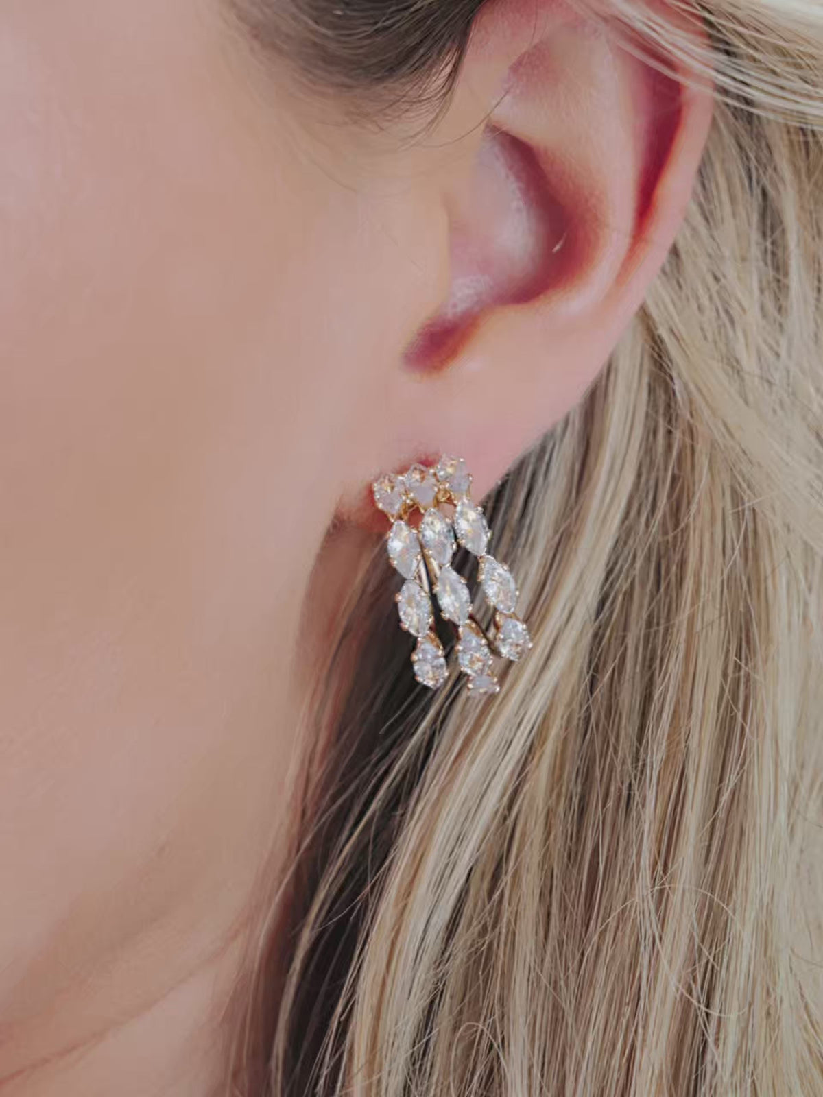 Multi-Crystal Huggie Hoop Earrings - Clear Crystal with 18k Gold Plating | Ettika