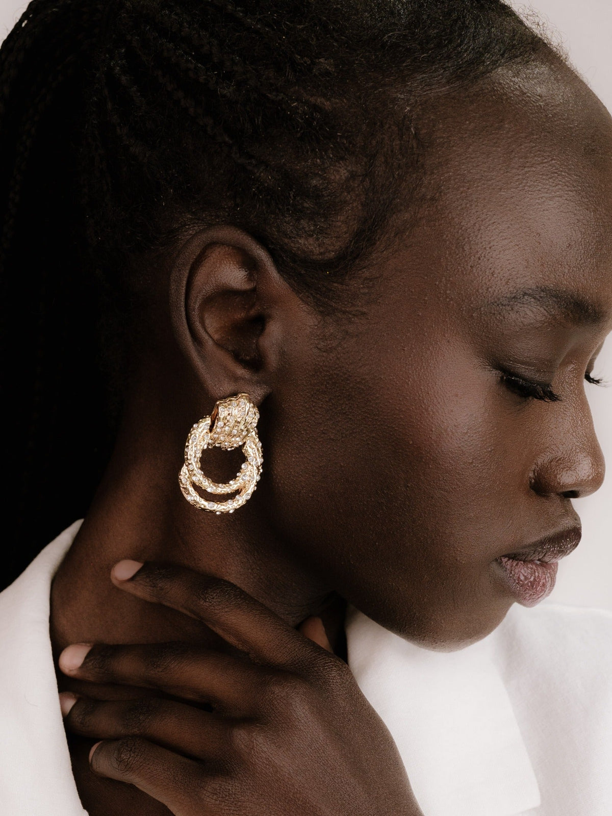 Only Royalty Crystal Earrings - Clear Crystals | Ettika