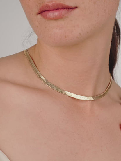 Brooklyn Flat Herringbone Chain Necklace - 18k Gold Plated | Ettika