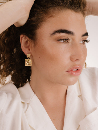 Repeated Square Dangle Earrings - 18k Gold Plated | Ettika