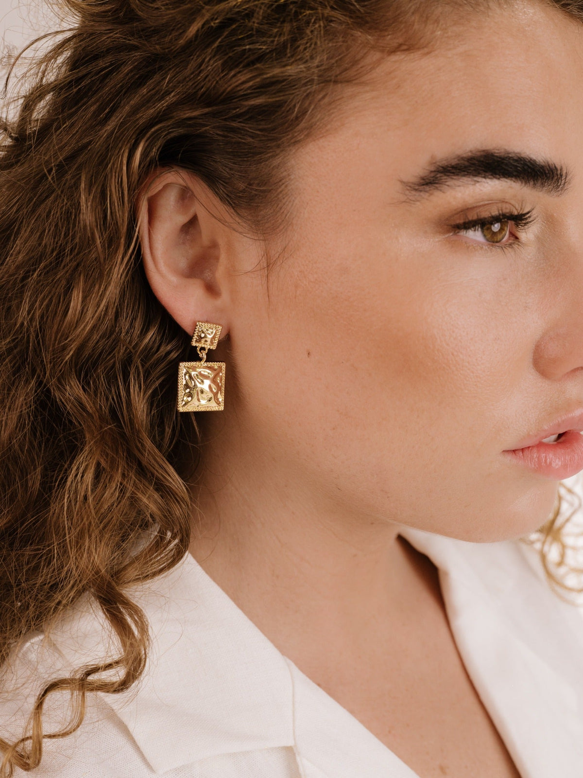 Repeated Square Dangle Earrings - 18k Gold Plated | Ettika