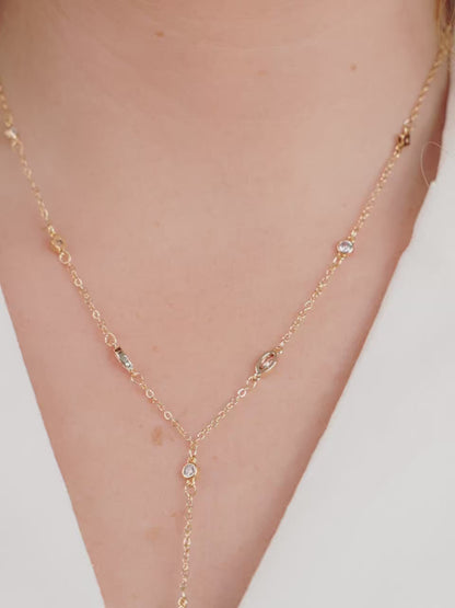 Simple Crystal Dot Lariat Necklace - Clear Crystals | Ettika