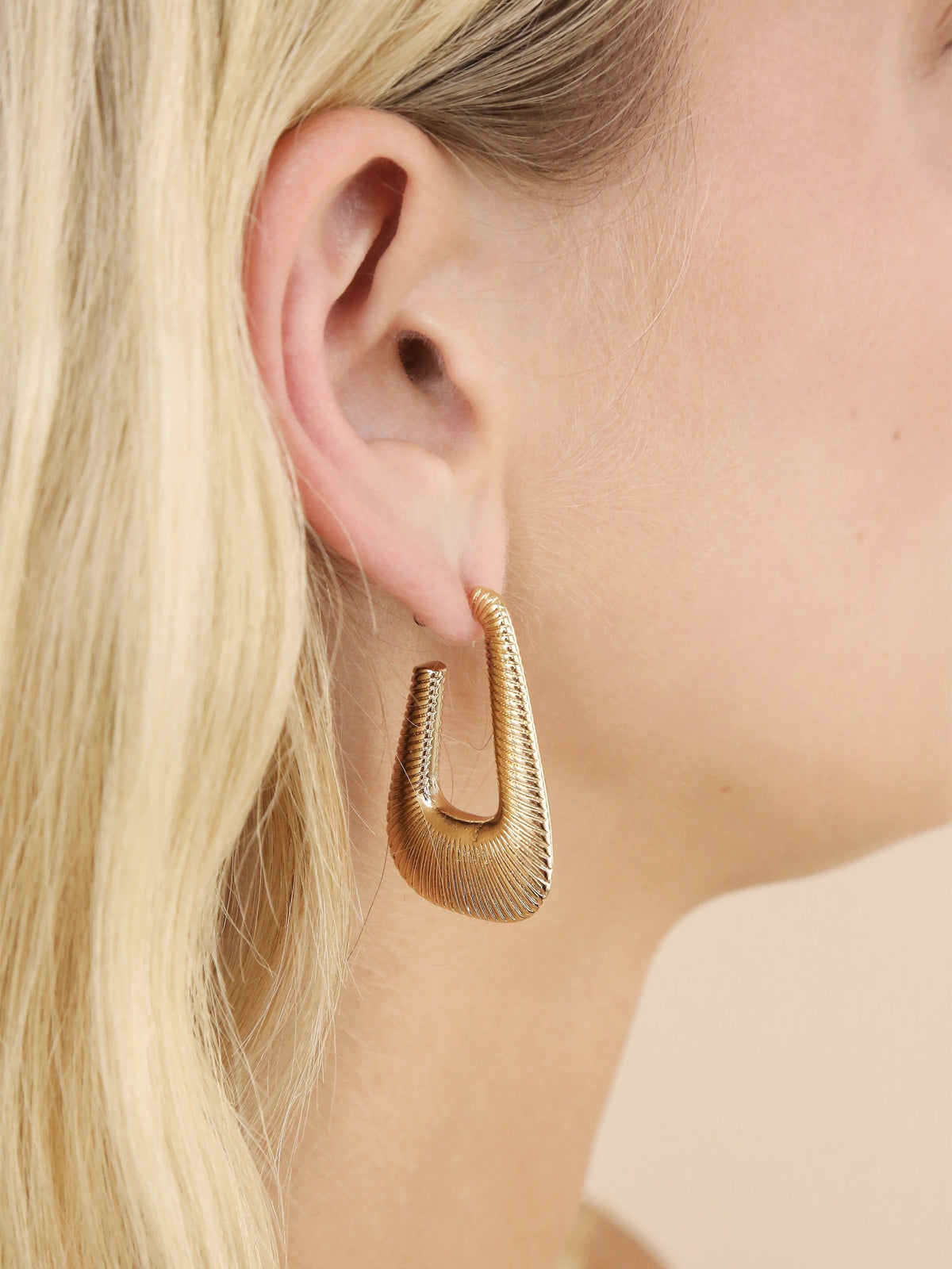 Cleopatra Inspired Hoop Earrings - 18k Gold Plated | Ettika