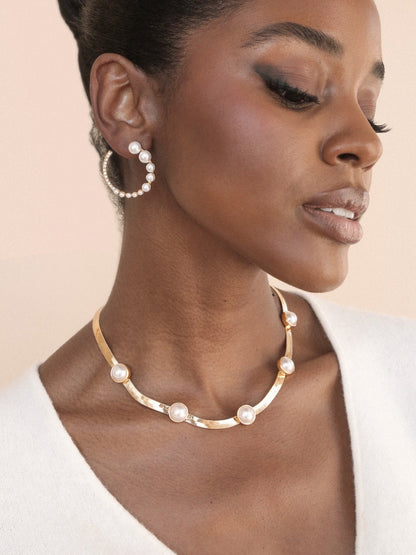 Chic Pearl And Crystal Open Circle Earrings - Pearl | Ettika
