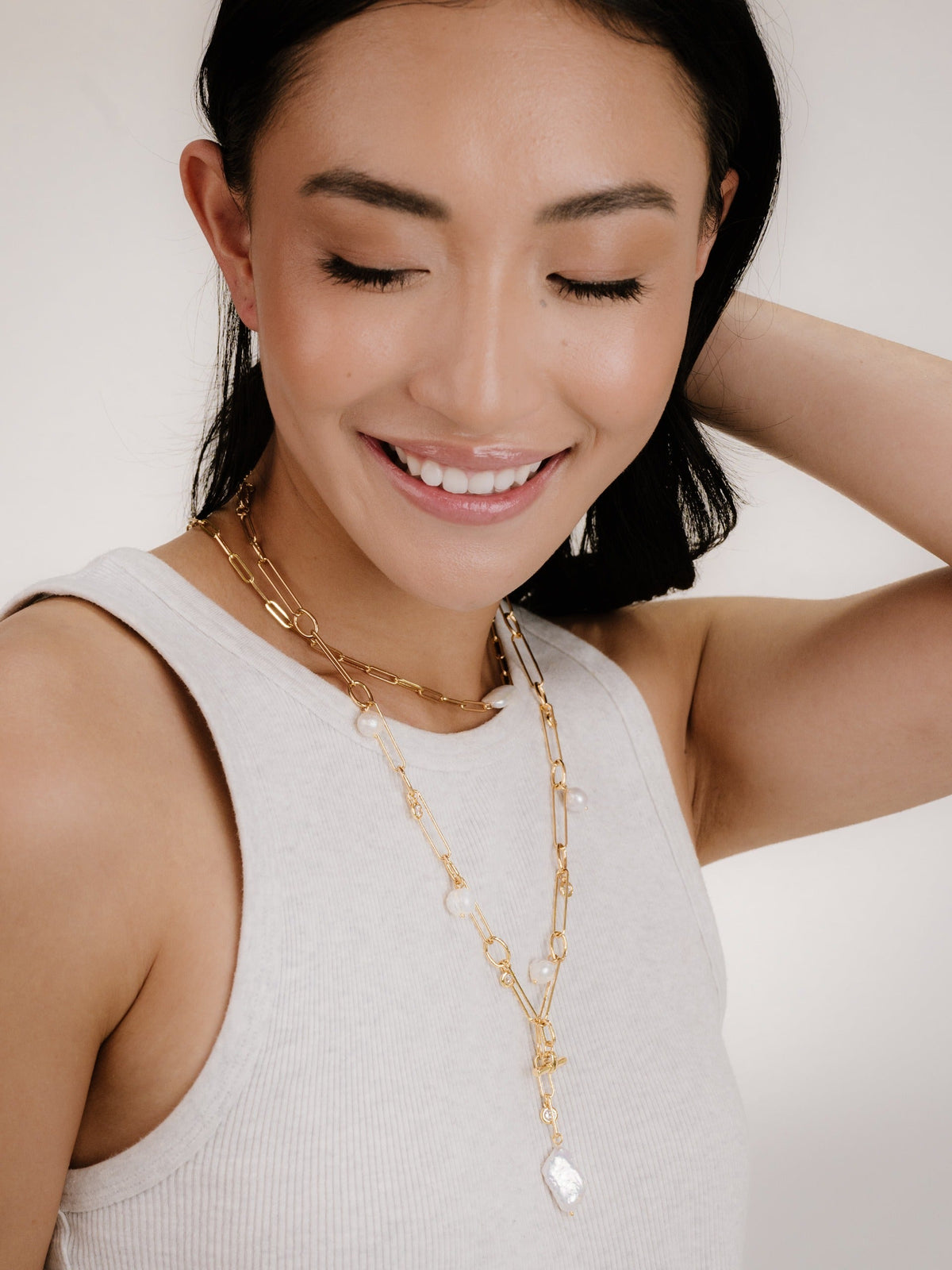 Deep Water Pearl Lariat Necklace - Pearl | Ettika