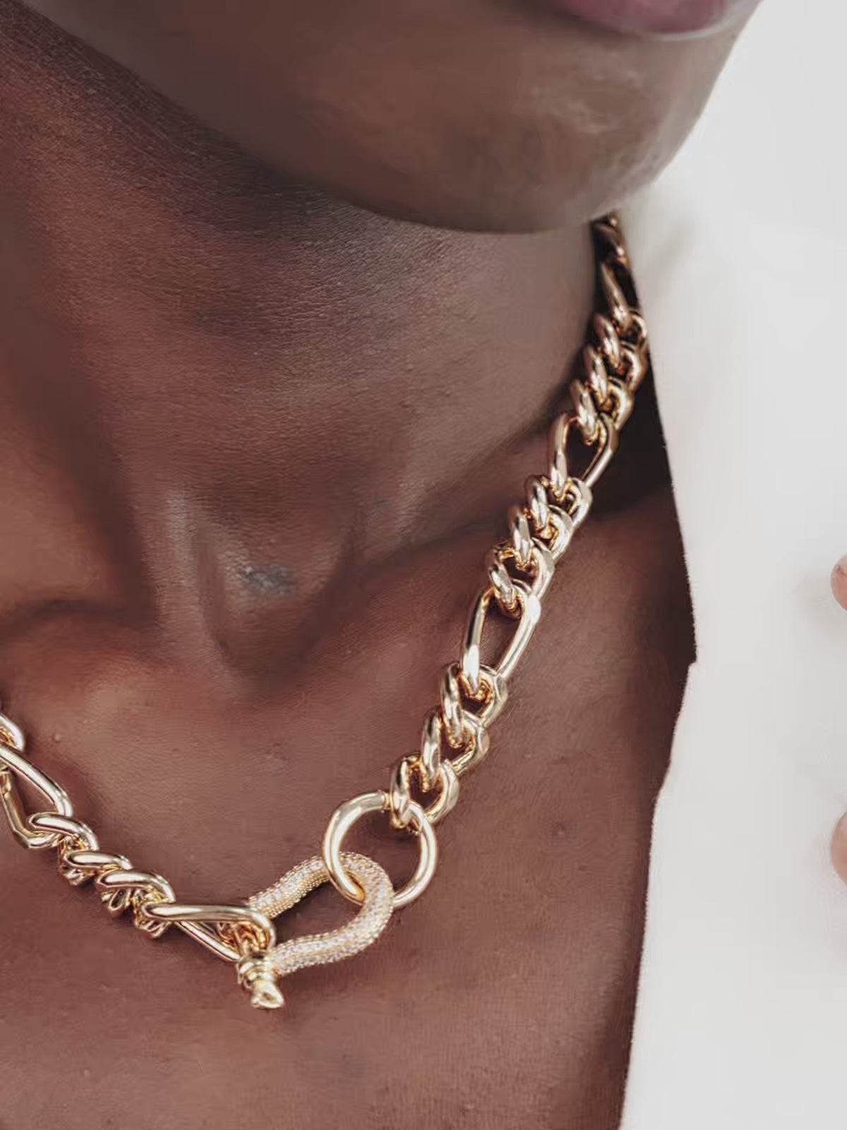 Cuffed Love Chain Link Necklace - 18k Gold Plated | Ettika