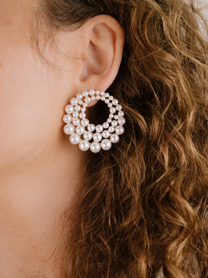 Blushing Pearl Earrings - Pearl | Ettika