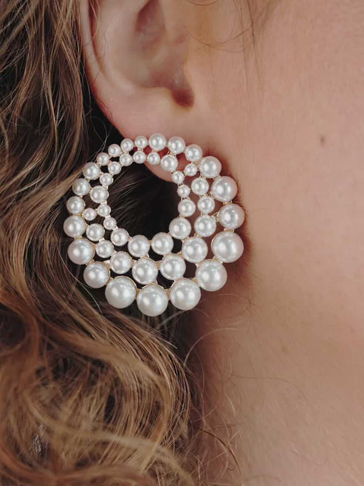 Blushing Pearl Earrings - Pearl | Ettika