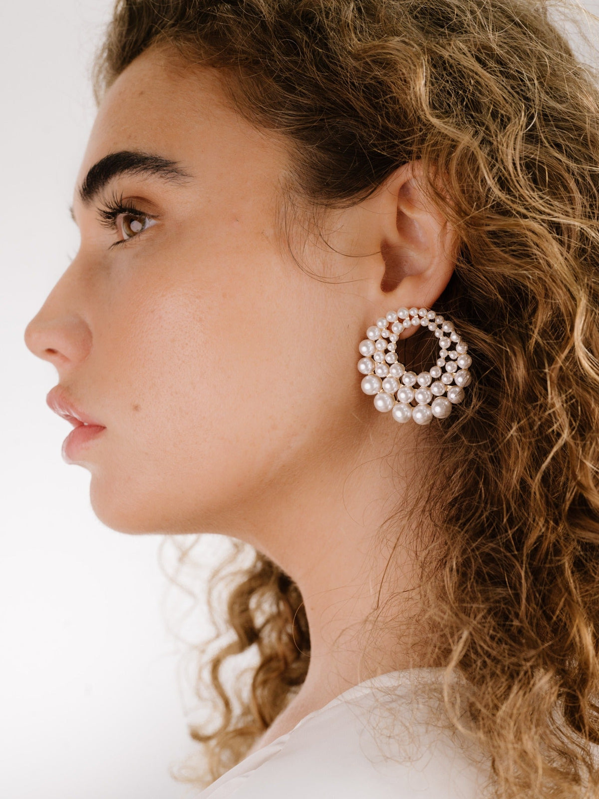 Blushing Pearl Earrings - Pearl | Ettika