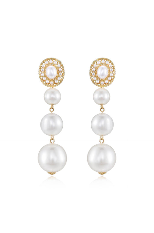 Graduating Pearl Dangle Earrings - Pearl | Ettika