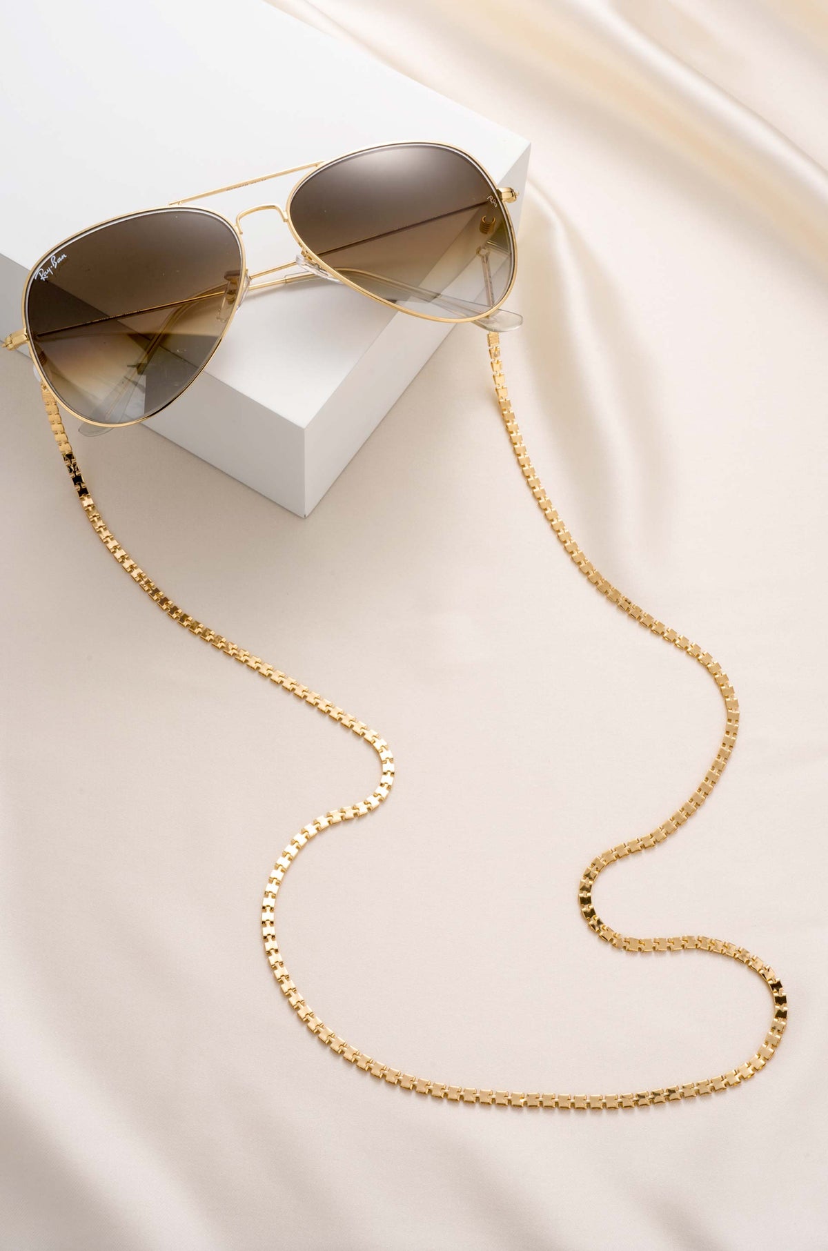 Desert Dweller Eyeglass Chain - Gold Tone | Ettika