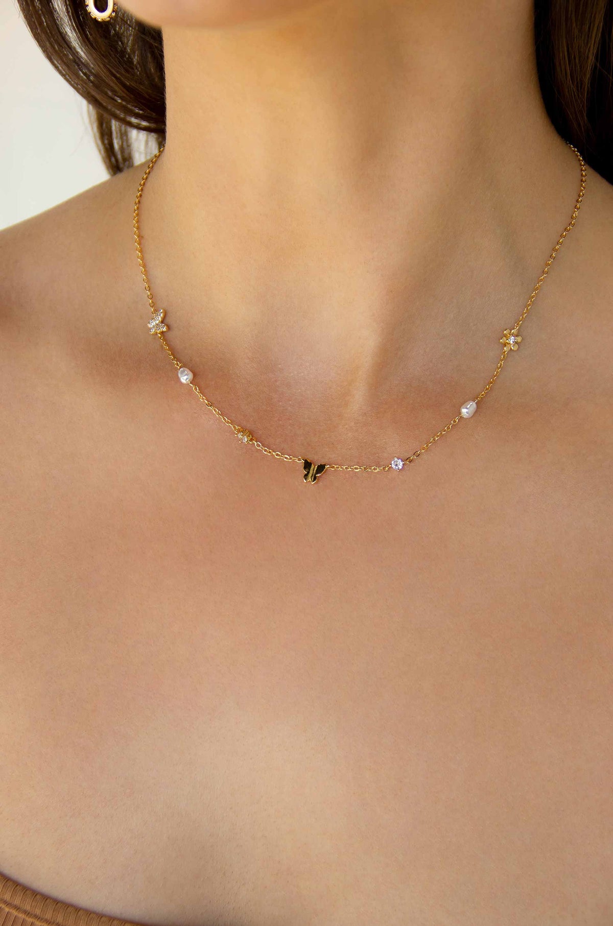 Subtle Butterflies and Pearl Necklace - Pearl with 18k Gold Plating | Ettika