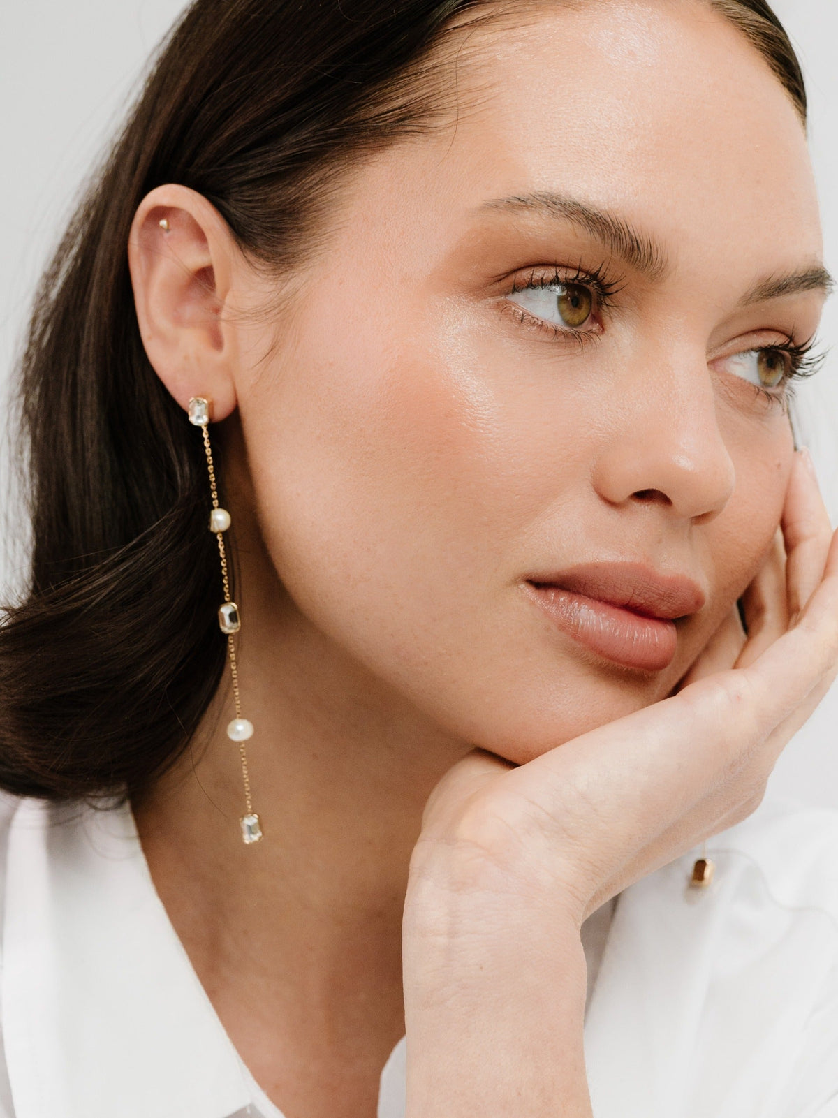 Pearl and Crystal Linear Earrings - Pearl | Ettika