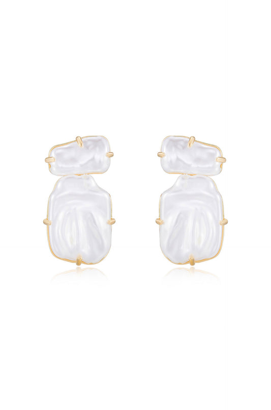 Edge of Water Double Pearl Earrings - Pearl | Ettika