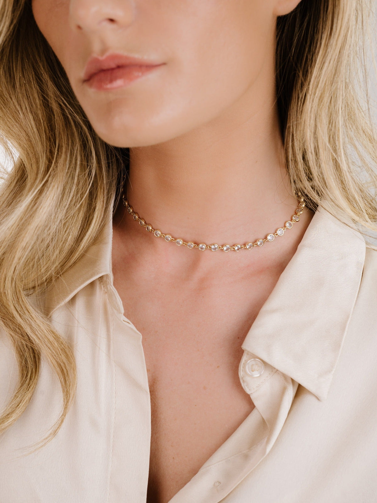 Crystal Disc and Link Necklace - Aqua Crystal with 18k Gold Plating | Ettika
