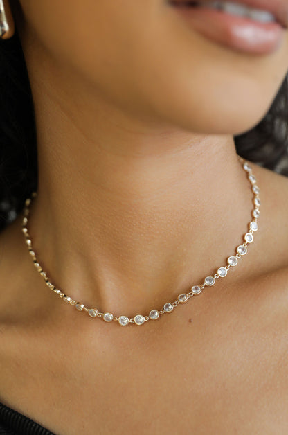 Crystal Disc and Link Necklace - Aqua Crystal with 18k Gold Plating | Ettika