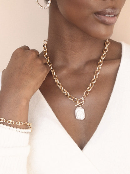 Edge of Water Pearl Pendant Necklace - Pearl | Ettika
