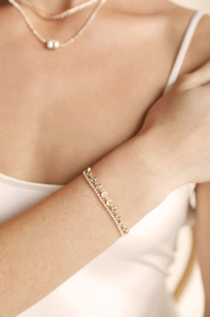 Everyday Crystal Link Bracelet - Clear Crystal with 18k Gold Plating | Ettika