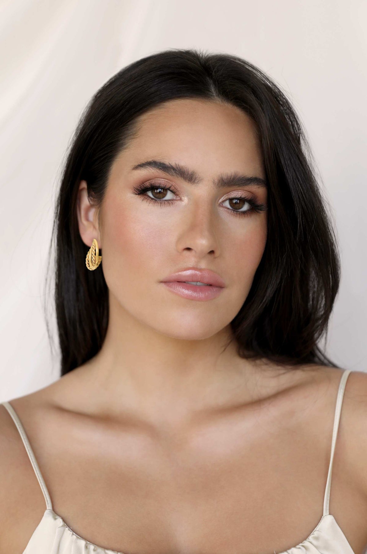 Twists and Turns Hoop Earrings - 18k Gold Plated | Ettika