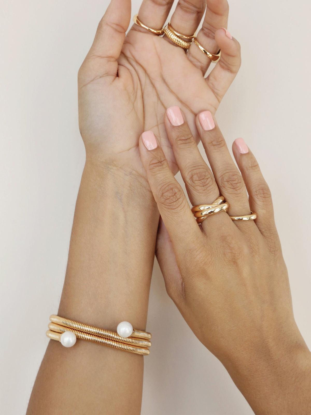 Spring Band Flex Bangle - 18k Gold Plated | Ettika