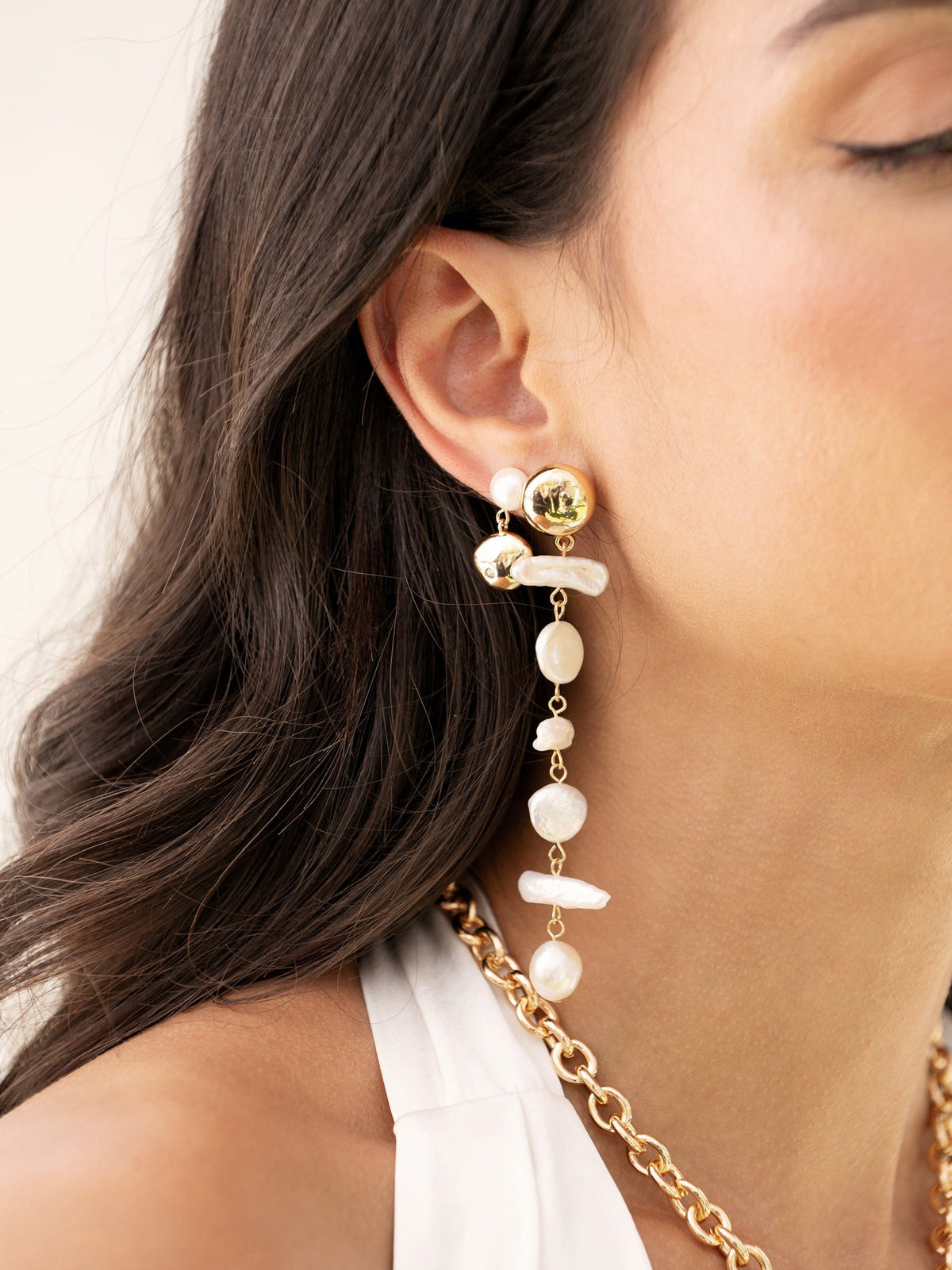 Ocean Secrets Freshwater Pearl Earrings - Pearl | Ettika