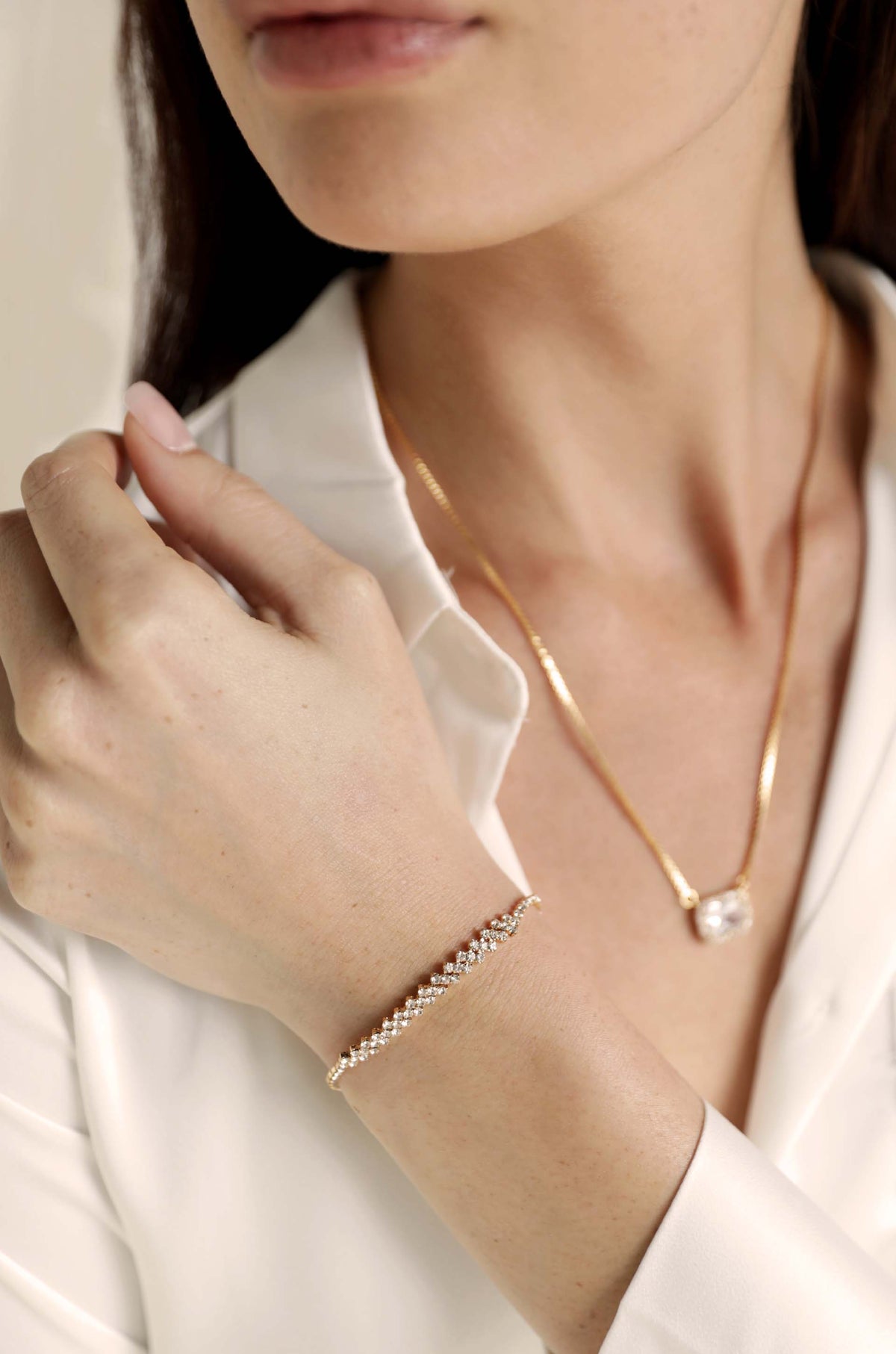 Delicate Shine Adjustable Bracelet - Clear Crystal with 18k Gold Plating | Ettika