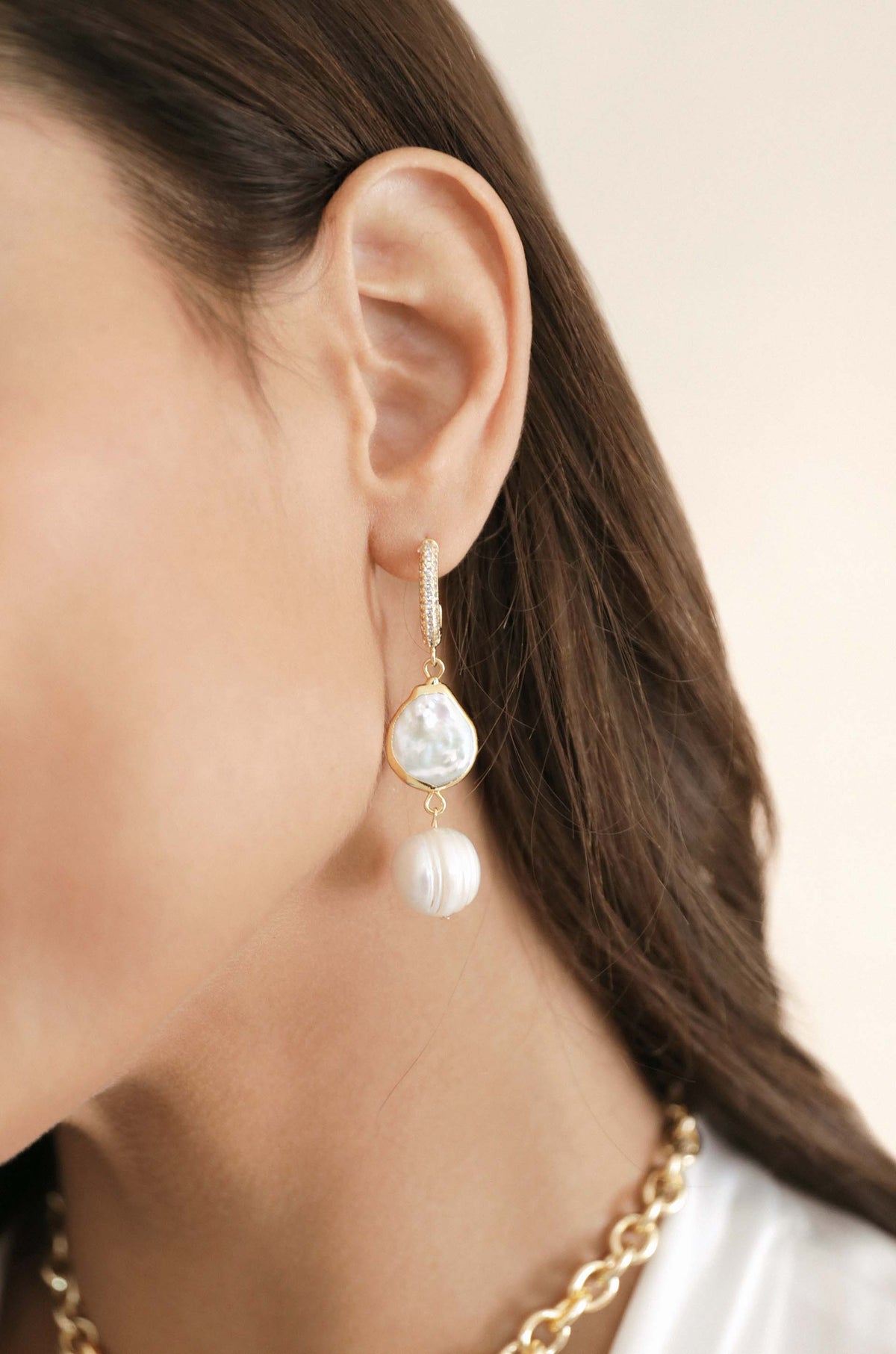 Duchess Pearl and Dangle Earrings - Pearl | Ettika