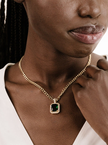 Emerald Stone Pendant Link Necklace - Emerald Crystal with 18k Gold Plating | Ettika