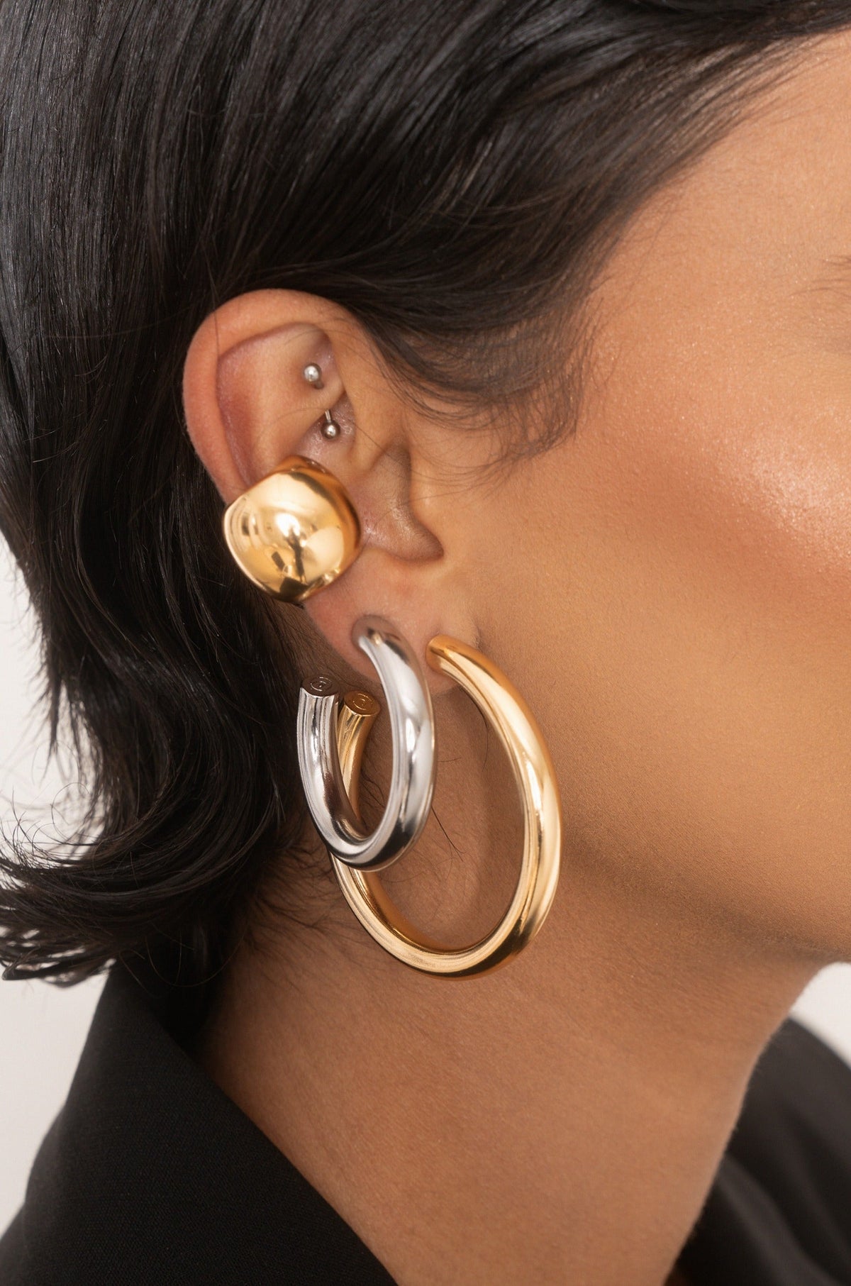 Chunky Metal Ear Cuff - 18k Gold Plated | Ettika
