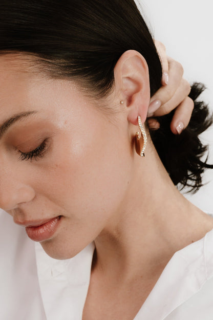Ripple Pave Hoops - Clear Crystals | Ettika