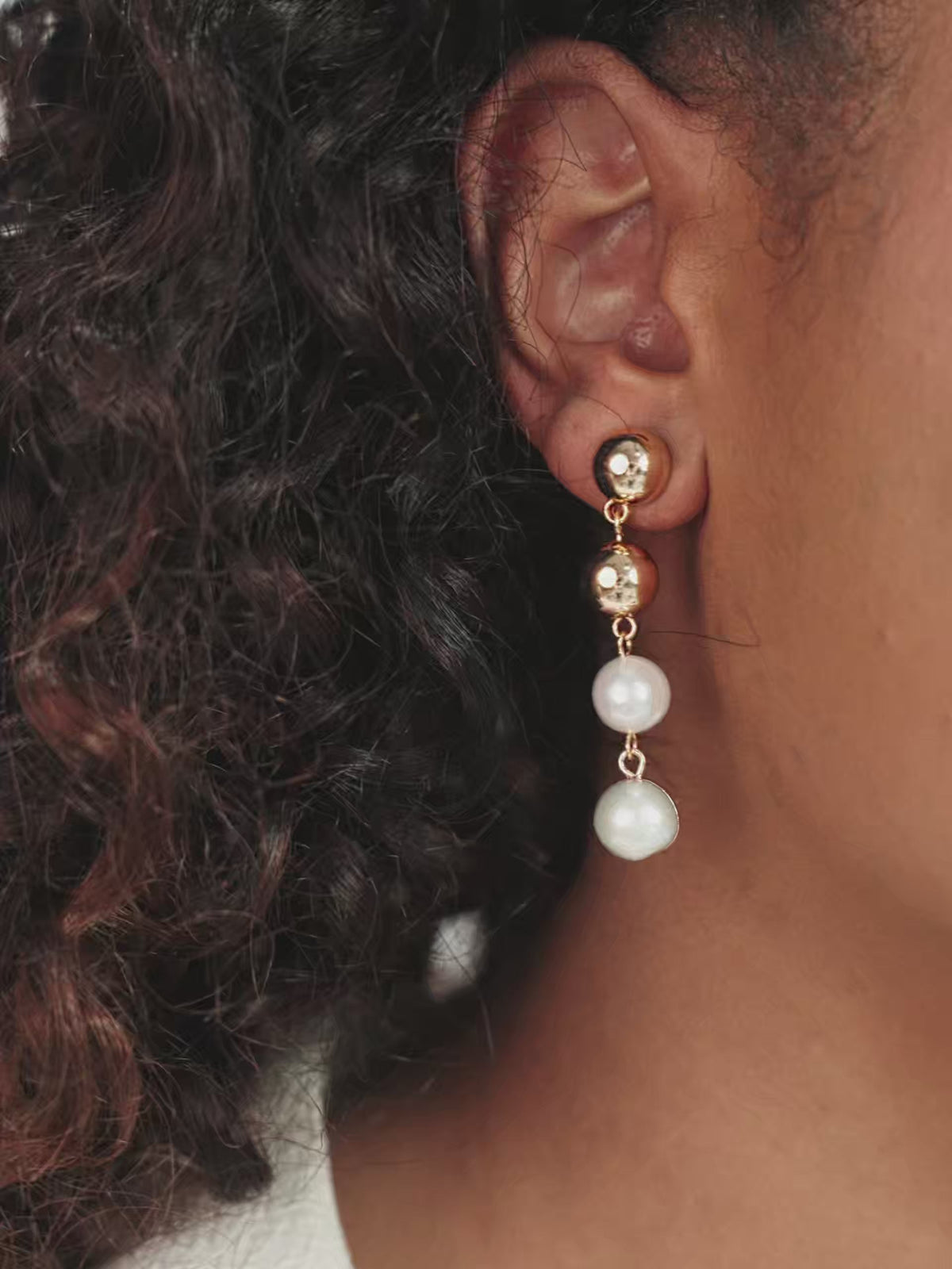 Resort Drop Earrings - White Pearl with 18k Gold Plating | Ettika