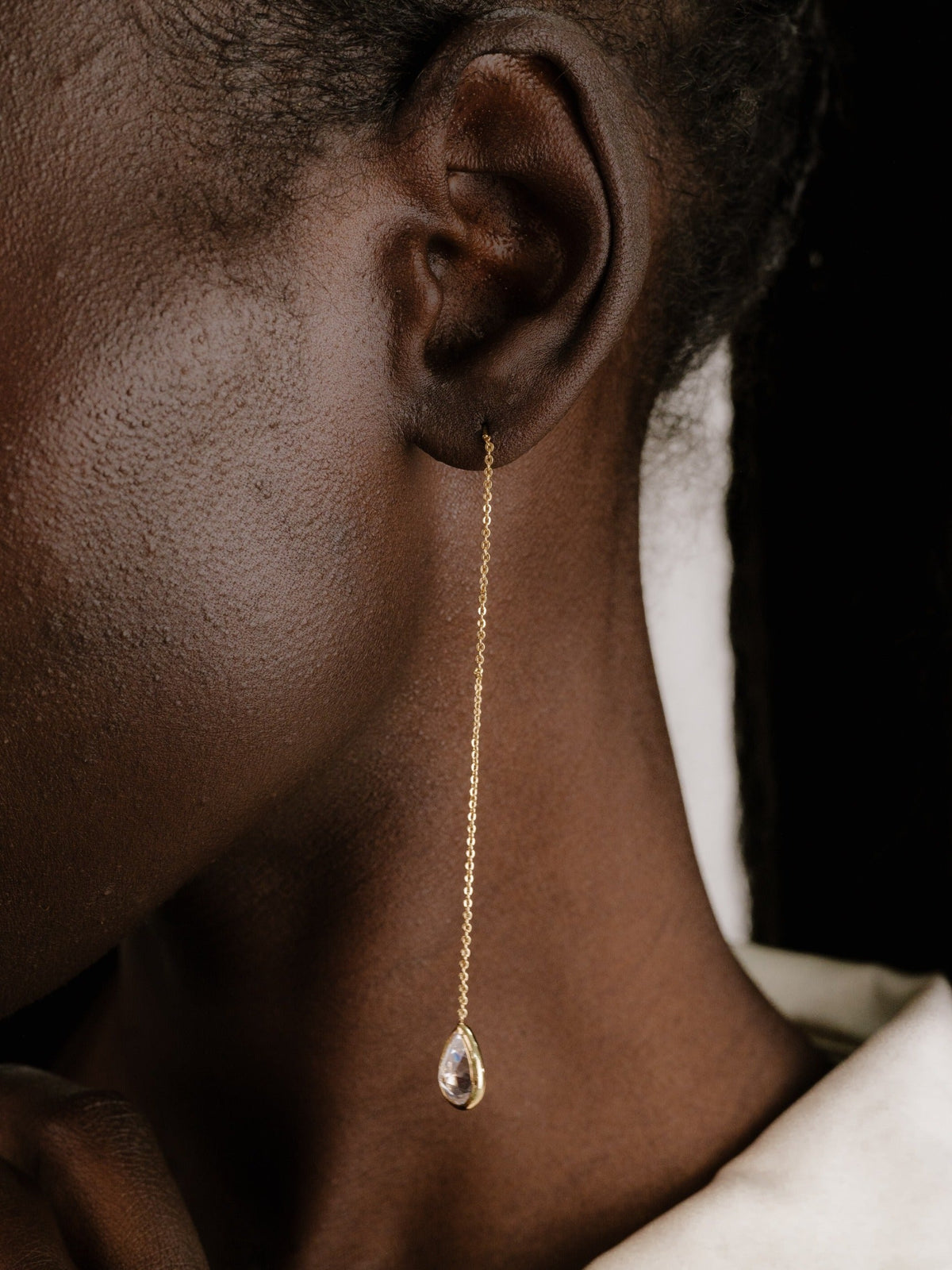 Barely There Chain and Crystal Dangle Earrings - Aqua Crystal with 18k Gold Plating | Ettika