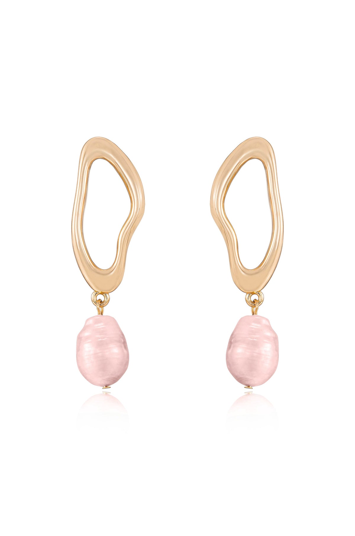 Open Circle Freshwater Pearl Earrings - Pink Pearl with 18k Gold Plating | Ettika