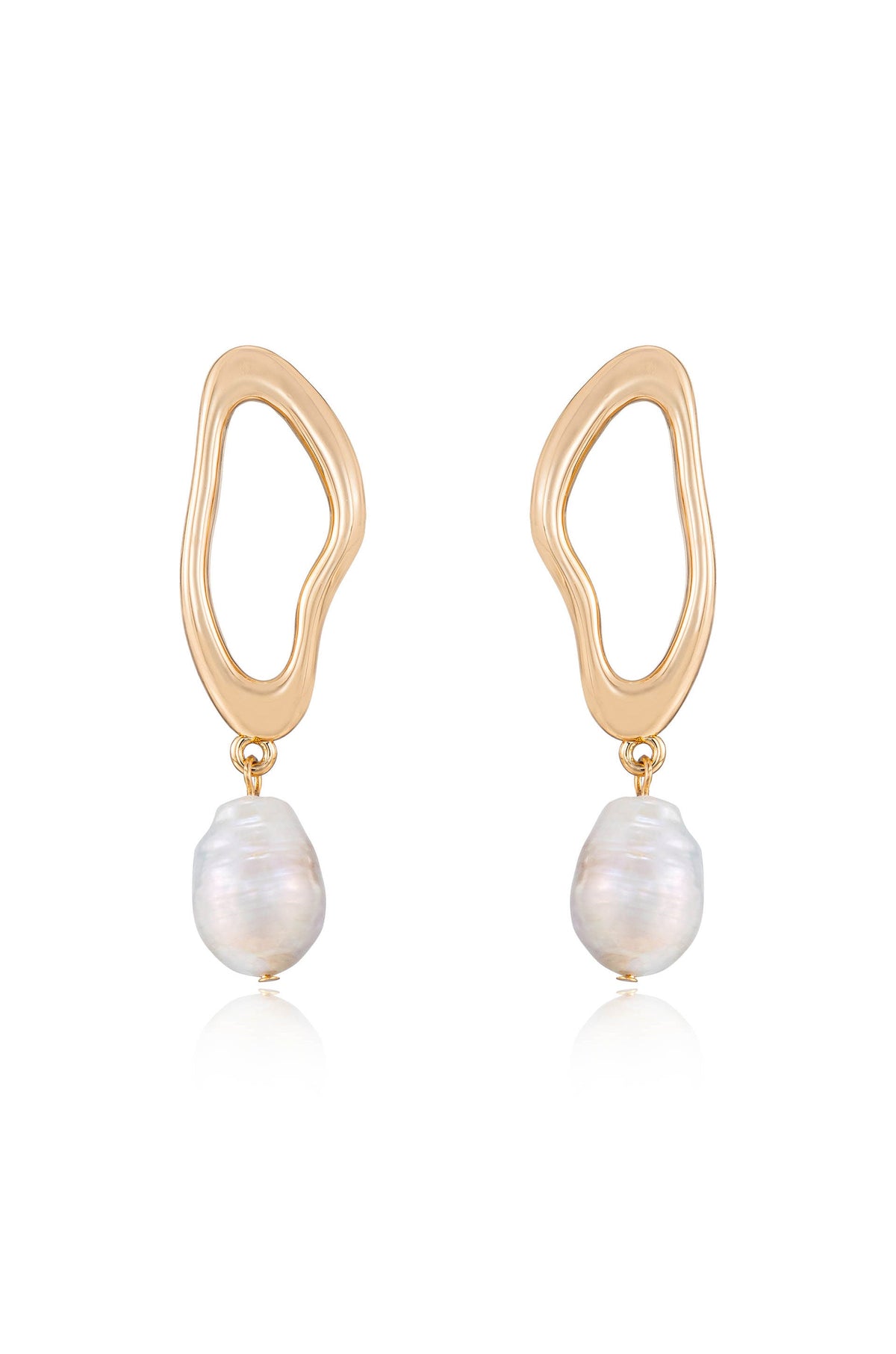 Open Circle Freshwater Pearl Earrings - Pink Pearl with 18k Gold Plating | Ettika