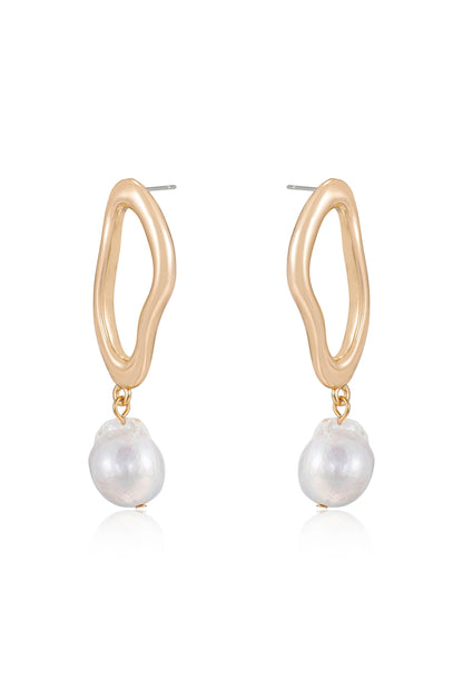 Open Circle Freshwater Pearl Earrings - Pink Pearl with 18k Gold Plating | Ettika