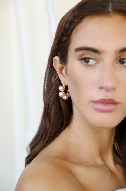 Five Pearls Hoop Earrings - Pink Pearl with 18k Gold Plating | Ettika