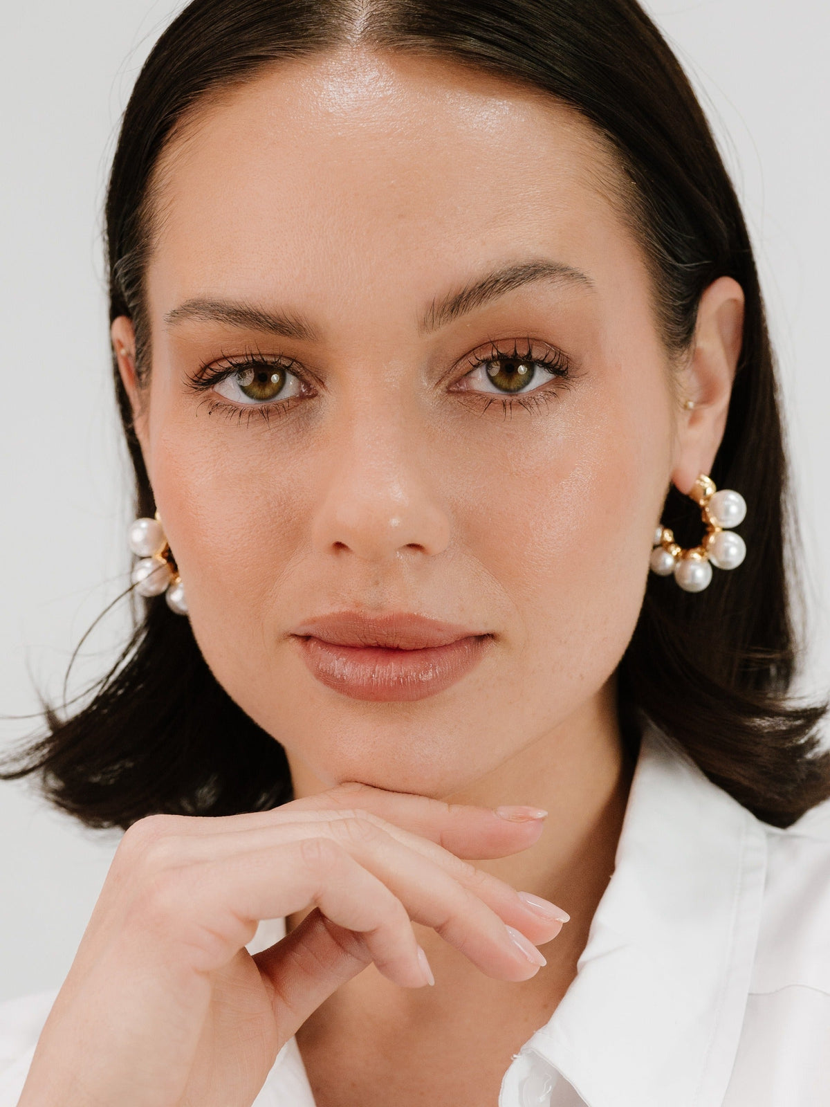 Five Pearls Hoop Earrings - Pink Pearl with 18k Gold Plating | Ettika