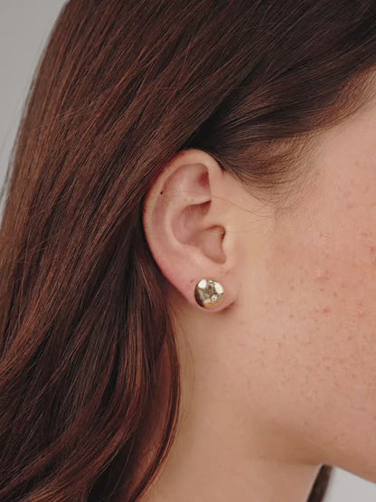 Polished Pebble Crystal Stud Earrings - 18k Gold Plated | Ettika