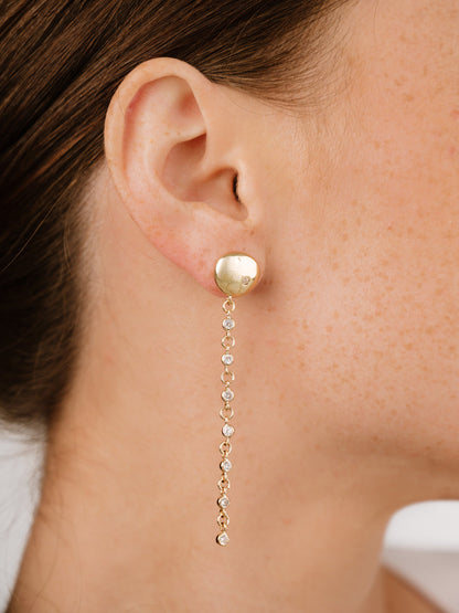Polished Pebble Linear Chain Earrings - 18k Gold Plated | Ettika