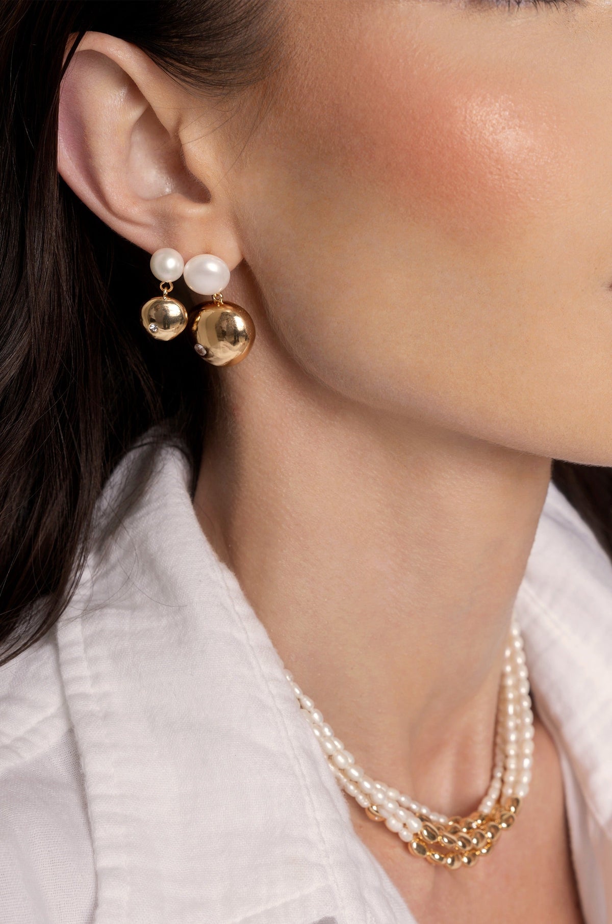 Small Pebble and Pearl Dangle Earrings - Pearl | Ettika